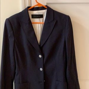 new Ellie Tahari navy lined blazer